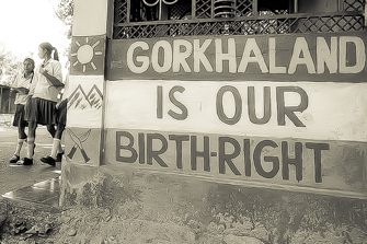 gorkhaland-agitation-2-bw